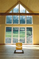 Zeit für sich - Seminarraum mit Blick zum Wald Zeit für sich - Seminarraum mit Blick zum Wald