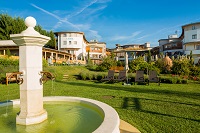 Brunnen im Garten (c) Mario Unger (Hotel Larimar)