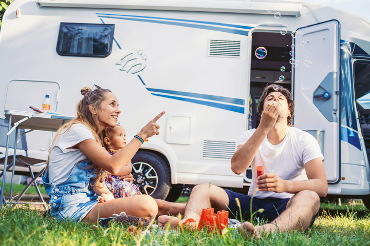 Ein Urlaub mit dem Wohnmobil verspricht Spontaneität, Abenteuer und Erholung. (Bildquelle: epr/Knaus