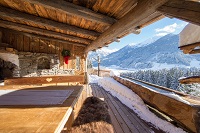 Traumhafte Aussicht von der Terrasse in die verschneite Landschaft (c) Nikolaus Faistauer Photograph Traumhafte Aussicht von der Terrasse in die verschneite Landschaft (c) Nikolaus Faistauer Photograph