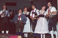 Jedermann Tanzgruppe von 1974 (c) TVB Raurisertal Jedermann Tanzgruppe von 1974 (c) TVB Raurisertal