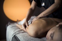 Entspannende Massage (c) Andergassen Florian (Hotel Lamm) Entspannende Massage (c) Andergassen Florian (Hotel Lamm)