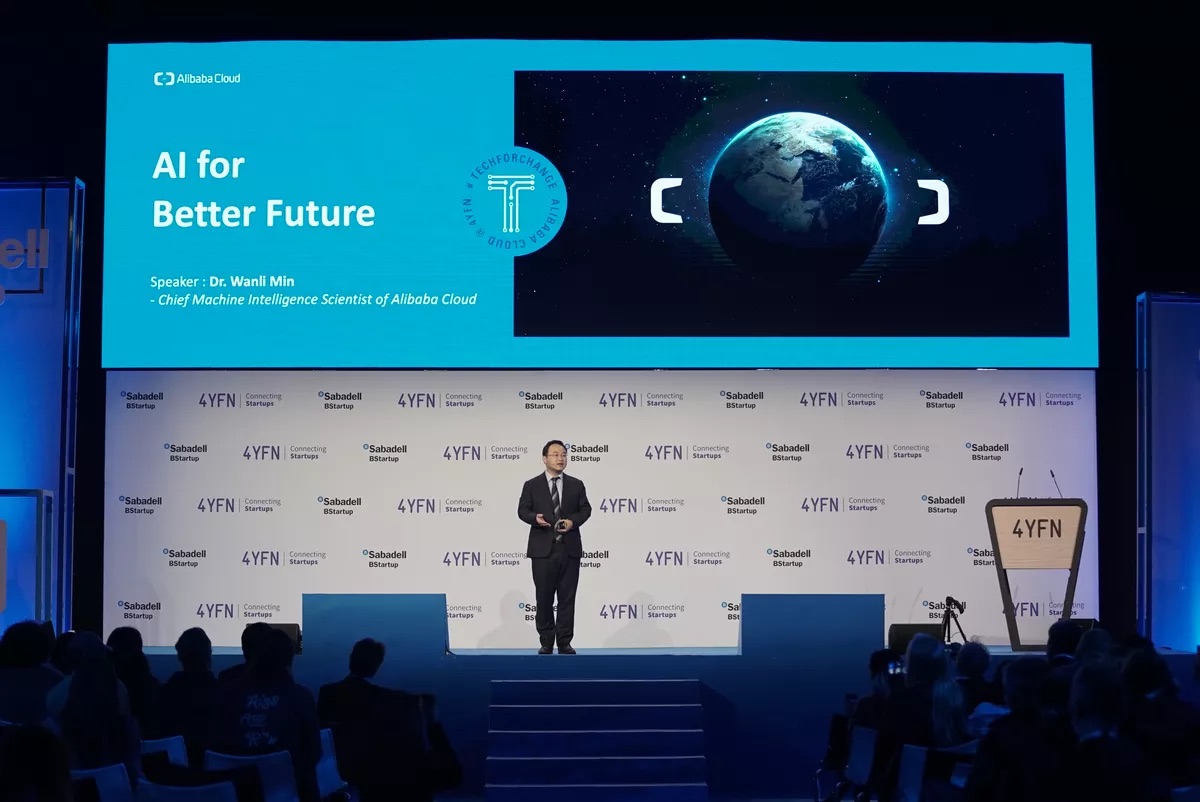 Alibaba Cloud hat beim MWC die Initiative?Tech for Change?vorgestellt. Im Bild Wanli Min, Chief Ma (