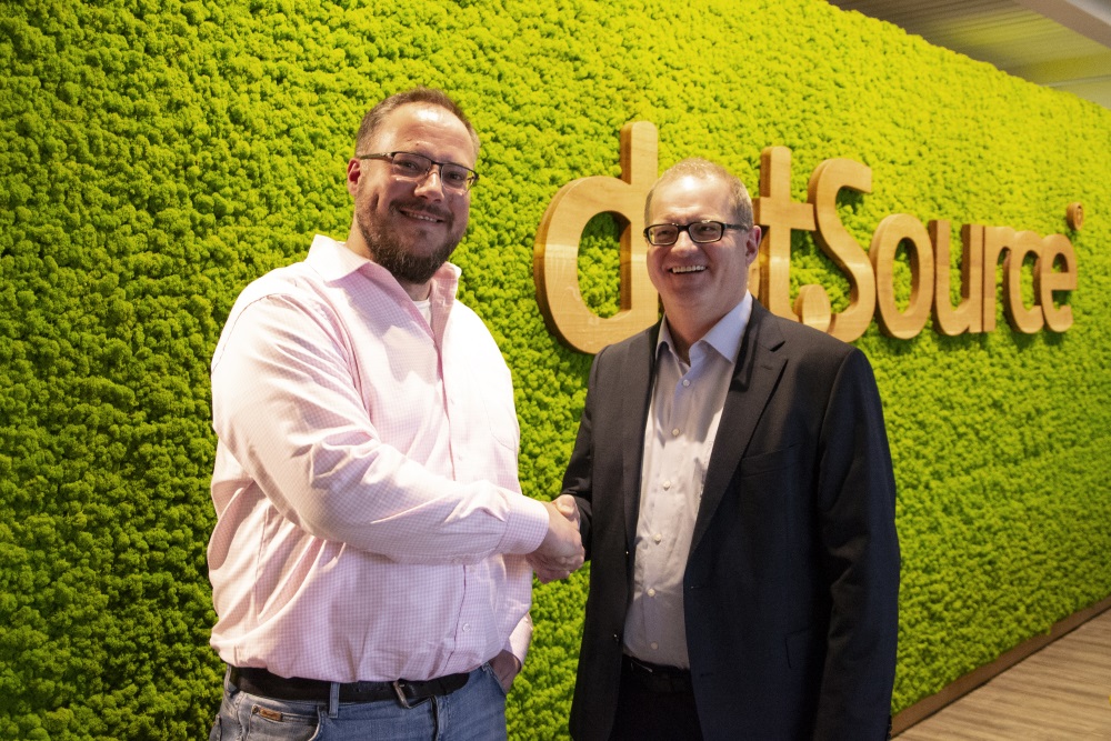 Christian Otto Grötsch, CEO dotSource GmbH (links)& Jan Richter, Alliance Sales Executive (Stibo Christian Otto Grötsch, CEO dotSource GmbH (links)& Jan Richter, Alliance Sales Executive (Stibo
