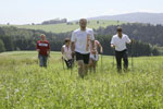 Wandern und Nordic Walking Wandern und Nordic Walking