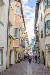 Innenstadt mit Geschäften (c) Rene Gruber (Tourismusverein Klausen)