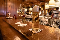 Gemütliche Bar (c) Dominik Zimmermann (Hotel Zürserhof)