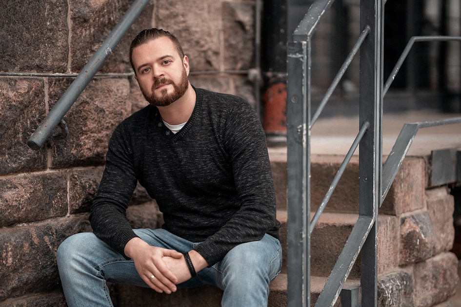 Georg Stroh, Gründer von Pitchplace.de, dem Marktplatz für grafische Gestaltung (Bildquelle: Regina Georg Stroh, Gründer von Pitchplace.de, dem Marktplatz für grafische Gestaltung (Bildquelle: Regina