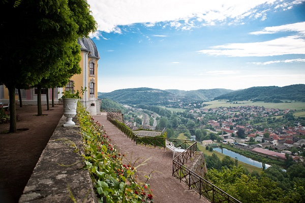 Von den Dornburger Schlössern hat man einen wunderbaren Blick auf das Saaletal.© J. Hauspurg Von den Dornburger Schlössern hat man einen wunderbaren Blick auf das Saaletal.© J. Hauspurg
