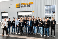 Handballstars erleben Handwerk live