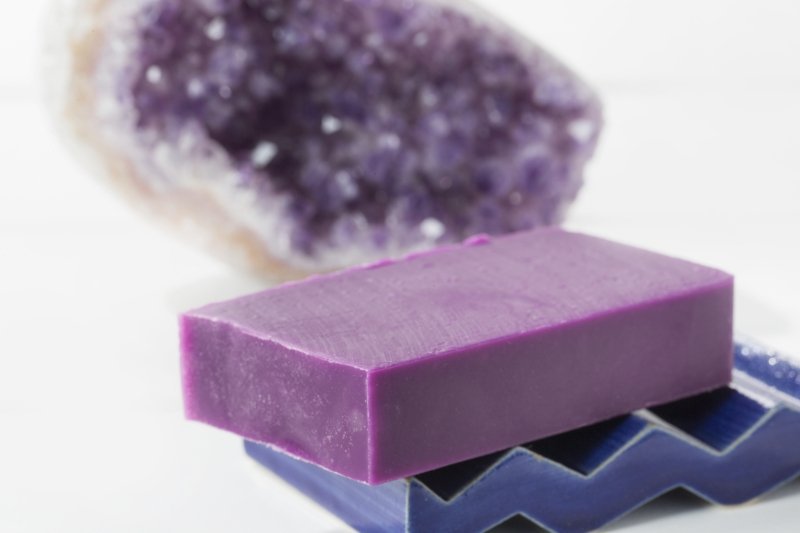Lovely-Lila-Piece: so amethystic, so mystic, soapositive Lovely-Lila-Piece: so amethystic, so mystic, soapositive