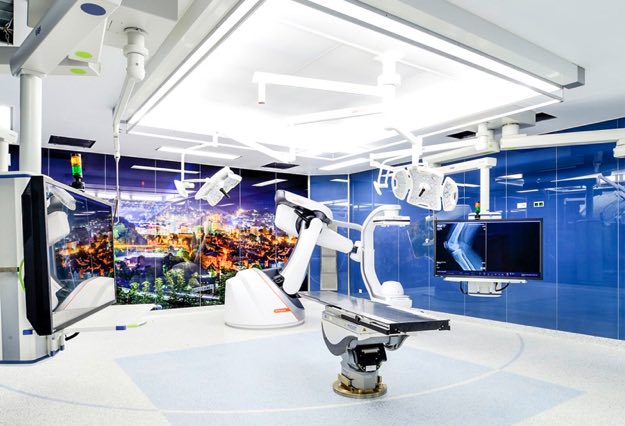 Erkrankungen an der Aorta schnell und effektiv behandeln. Erkrankungen an der Aorta schnell und effektiv behandeln.