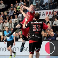 (Jocki_Foto, Erlangen) – Jonas Link (links) hier im direkten Duell gegen seinen Bruder Nikolai 