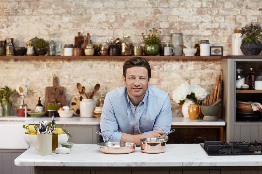 Jamie Oliver Kupfer-Kochserie von Tefal (Bildquelle: Groupe SEB Deutschland GmbH) Jamie Oliver Kupfer-Kochserie von Tefal (Bildquelle: Groupe SEB Deutschland GmbH)