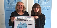 • Carmen Lau betreut Charlyn im FSJ für den Schüleraustausch (Foto: Stiftung Völkerverständigung) • Carmen Lau betreut Charlyn im FSJ für den Schüleraustausch (Foto: Stiftung Völkerverständigung)