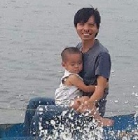 Nguyen Ngoc Anh mit seinem Sohn Januar 2016  (Bild: Facebook Nguyen Ngoc Anh)