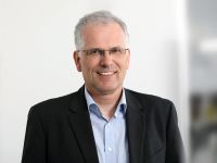 Klaus Steiner, Managing Partner bei GP+S: „Viele Energieversorger scheinen Trends zu igonieren. Klaus Steiner, Managing Partner bei GP+S: „Viele Energieversorger scheinen Trends zu igonieren.