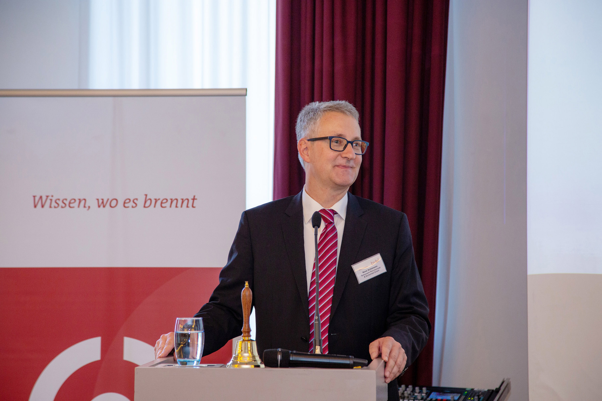 RenéSchümann, wiedergewählter Vorsitzender des bvbf RenéSchümann, wiedergewählter Vorsitzender des bvbf