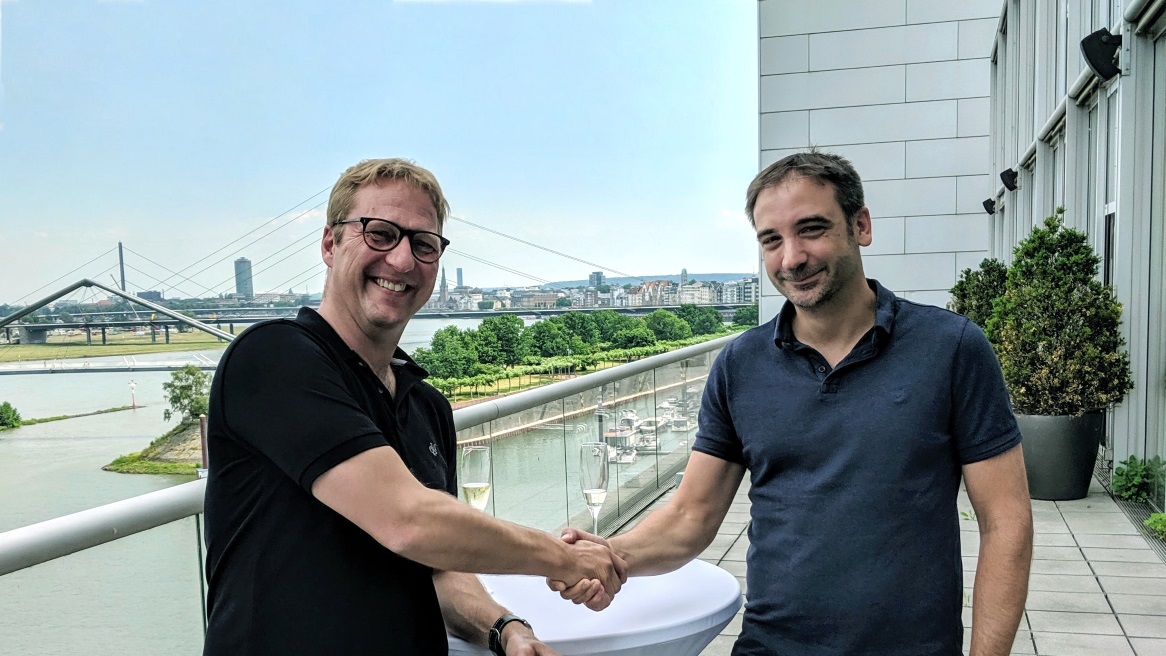 Links: Dr. Volker Meise (GF Linkfluence Germany GmbH), Rechts: Jens Schmitz (GF pressrelations Gmbh) Links: Dr. Volker Meise (GF Linkfluence Germany GmbH), Rechts: Jens Schmitz (GF pressrelations Gmbh)