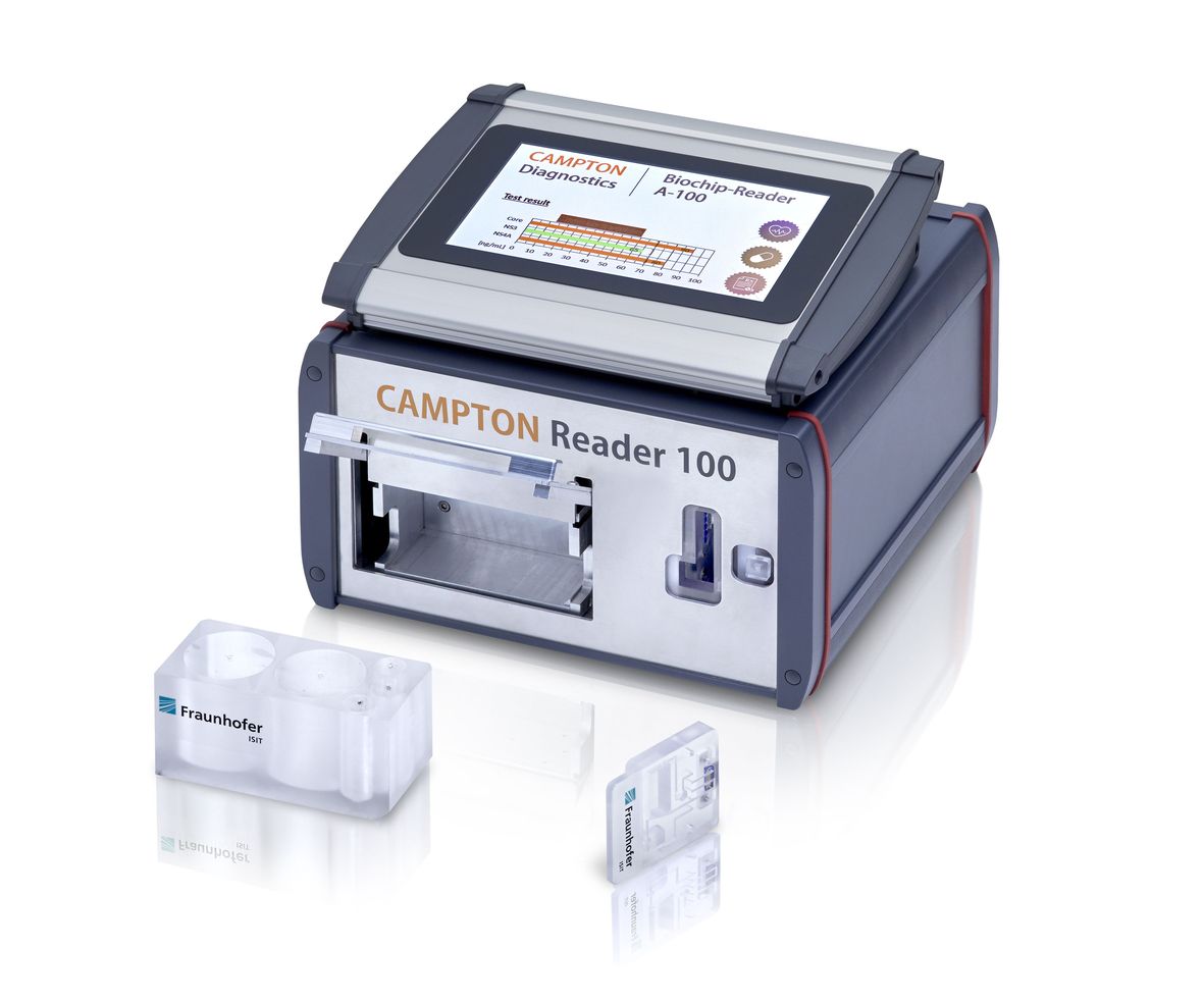 Campton Biochip-Reader. Portables Messgerät mit Reagenzienblock und Einweg-Messkartusche. (Bildquell