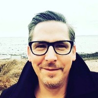 Thomas Meyer gilt als Marketing und Vertriebs Experte in der Camping & Tourismusbranche Thomas Meyer gilt als Marketing und Vertriebs Experte in der Camping & Tourismusbranche