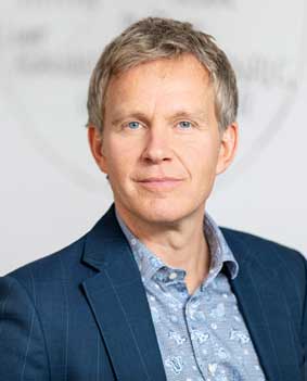 Egoleading-Programm: Entwickler Joachim Simon Egoleading-Programm: Entwickler Joachim Simon