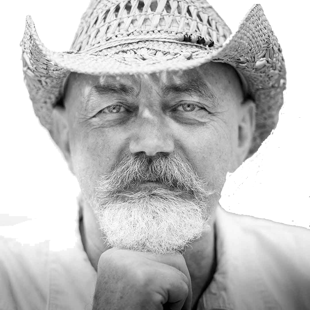 Gerhard Jes Krebs, M.A. Seit 1996 mit Pferden in der Führungskräfte-Entwicklung und im Teamtraining. Gerhard Jes Krebs, M.A. Seit 1996 mit Pferden in der Führungskräfte-Entwicklung und im Teamtraining.