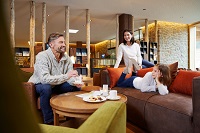 Restaurant Hotelbar (Leading Family Hotel & Resort Dachsteinkönig) Restaurant Hotelbar (Leading Family Hotel & Resort Dachsteinkönig)