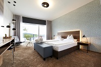 Doppelzimmer Superior mit Terrasse (Parkhotel Pörtschach) Doppelzimmer Superior mit Terrasse (Parkhotel Pörtschach)