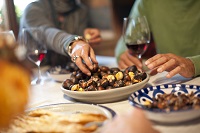 Herbstgenuss mit Keschtn und Wein (c) Helmuth Rier (Tourismusverein Klausen)