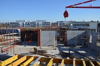 Wo man auf dieser Großbaustelle auch hinsieht, überall sind Systeme von PASCHAL im Einsatz. Wo man auf dieser Großbaustelle auch hinsieht, überall sind Systeme von PASCHAL im Einsatz.