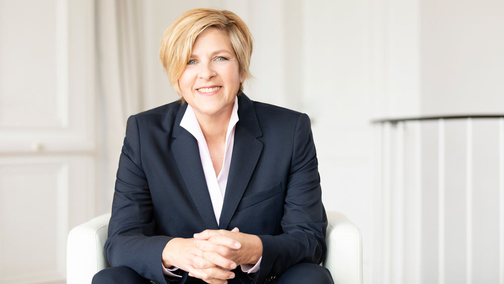 Ulla Schneeüber den Generationenkonflikt am Arbeitsplatz. Ulla Schneeüber den Generationenkonflikt am Arbeitsplatz.