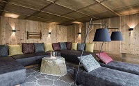 Moderne Ruheoase im Wellnessbereich (c) Hannes Niederkofler (Presulis Lodge)