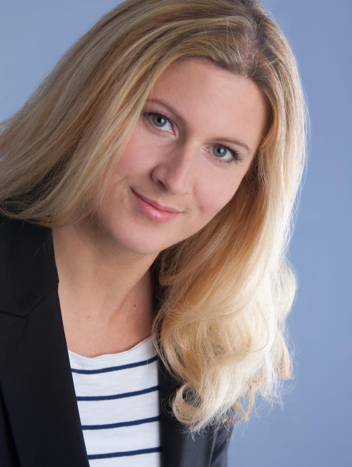 Ilka Szentkiralyi Ilka Szentkiralyi