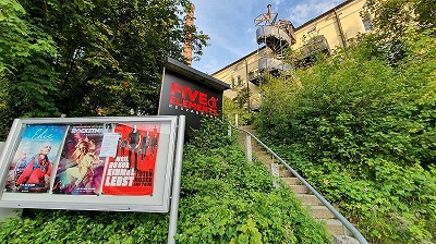 Das Five Elements und das Kino in der Alten Brauerei Stegen