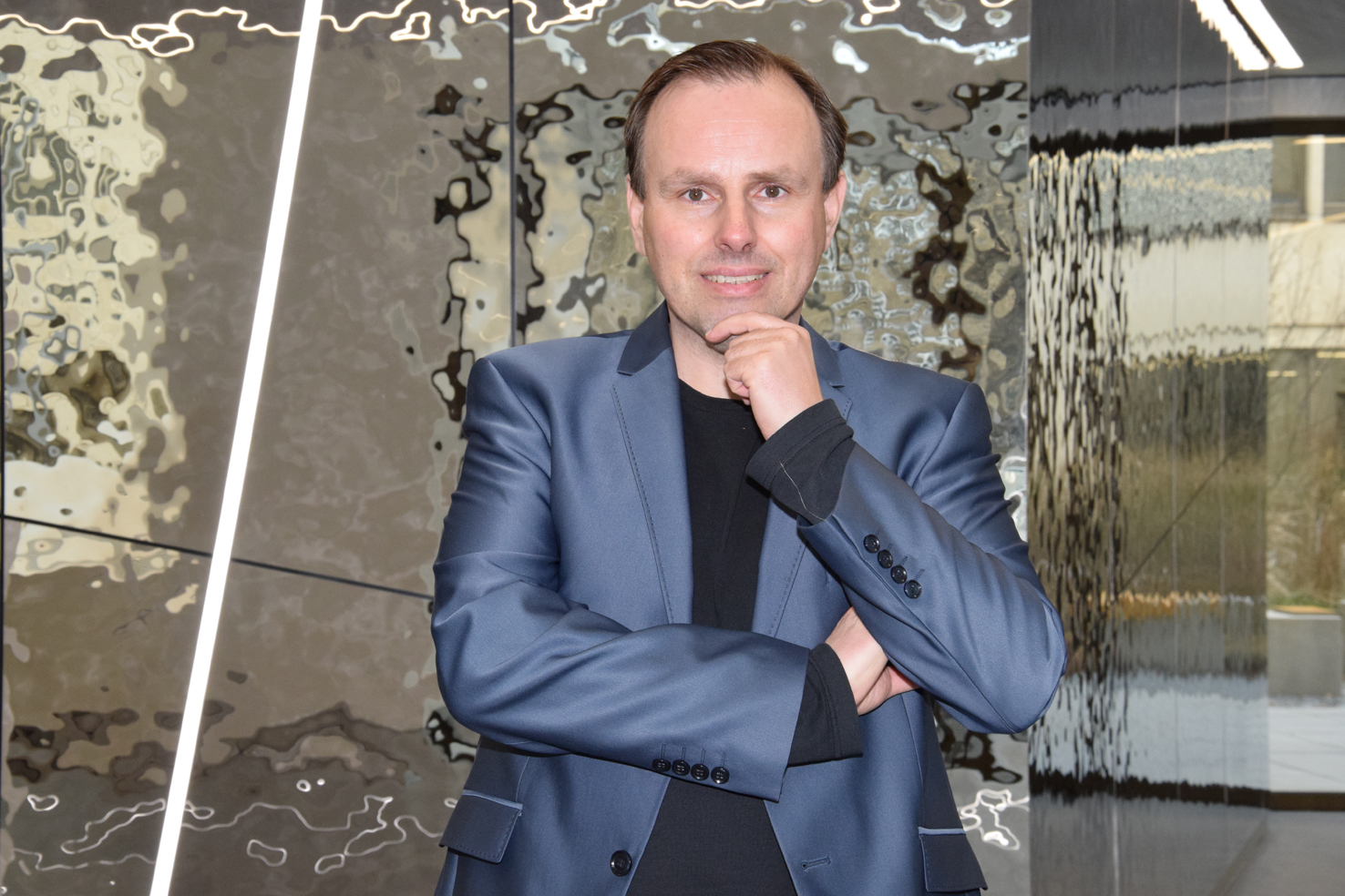 Direktor der PAKS Gallery Heinz Playner Direktor der PAKS Gallery Heinz Playner