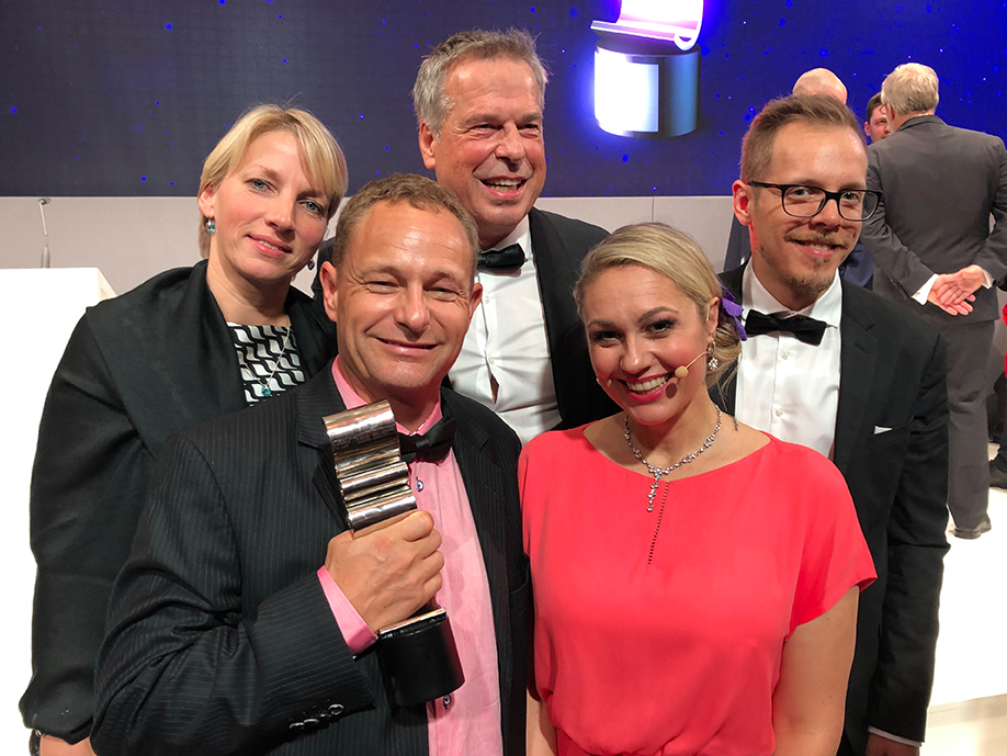 Erneut zeigt sich FOTOBODEN?als Siegerprodukt und wird bei den Druck& Medien Awards 2019 als&quo