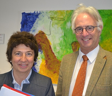 Prof. Dr. Dolores Sanchez Bengoa, Prof. Dr. Hans R. Kaufmann. Foto: Franz Motzko Prof. Dr. Dolores Sanchez Bengoa, Prof. Dr. Hans R. Kaufmann. Foto: Franz Motzko