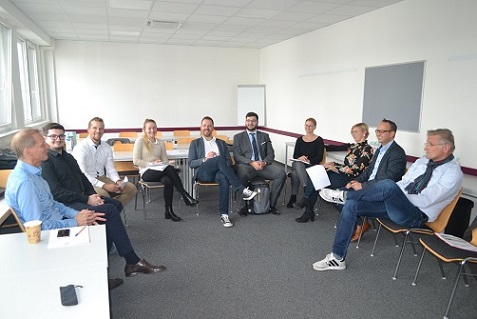 Die Teilnehmenden am Management-Gespräch, Namen siehe Textende. Foto: Franz Motzko Die Teilnehmenden am Management-Gespräch, Namen siehe Textende. Foto: Franz Motzko