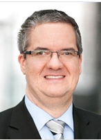 Thomas Köck, Management Consultant SELECTEAM Frankfurt Thomas Köck, Management Consultant SELECTEAM Frankfurt