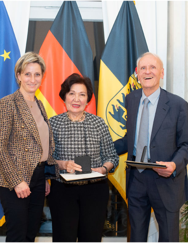 Wirtschaftsmedaille für das Maulburger Unternehmerpaar Foto: Ministerium für Wirtschaft
