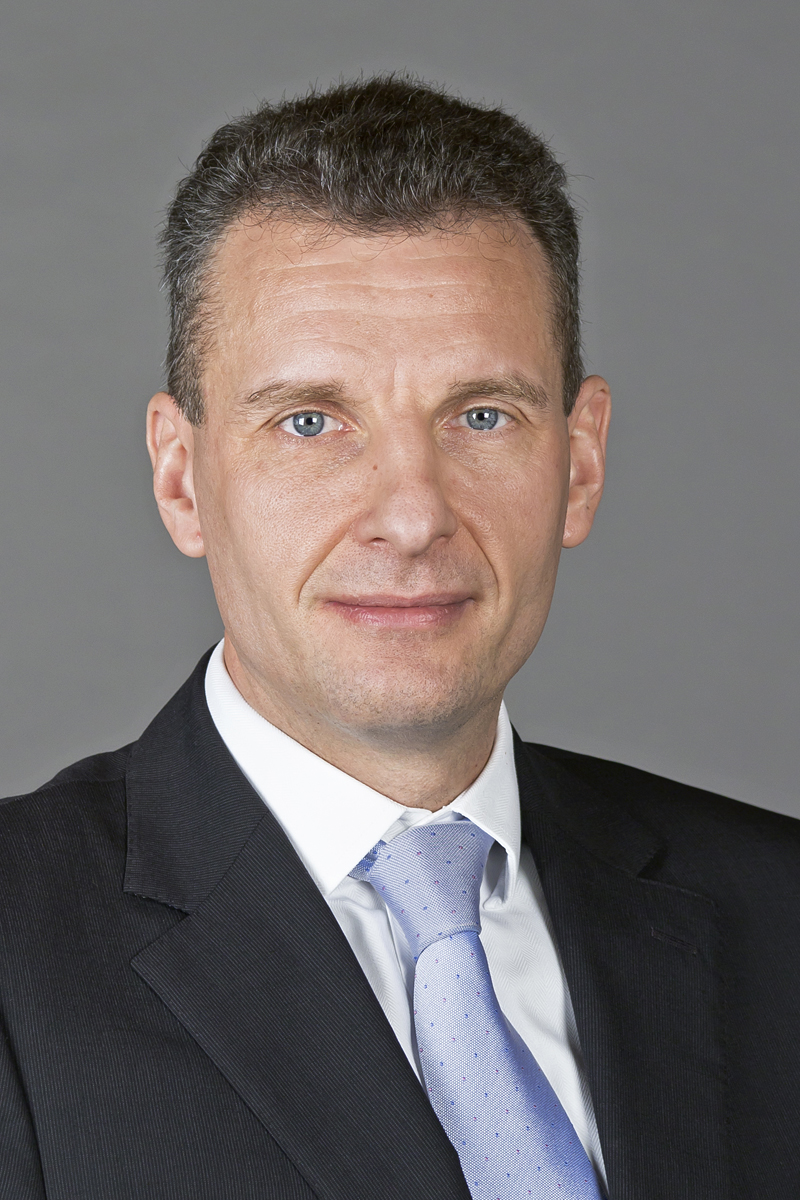 Jens Holzhammer, Geschäftsführer Moxa Europe GmbH Jens Holzhammer, Geschäftsführer Moxa Europe GmbH