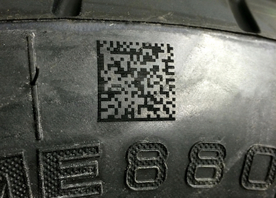 Das CO2 Laser Markierungssystem REA JET CL schreibt verlässlich 2D Codes zur Produktrückverfolgung. Das CO2 Laser Markierungssystem REA JET CL schreibt verlässlich 2D Codes zur Produktrückverfolgung.