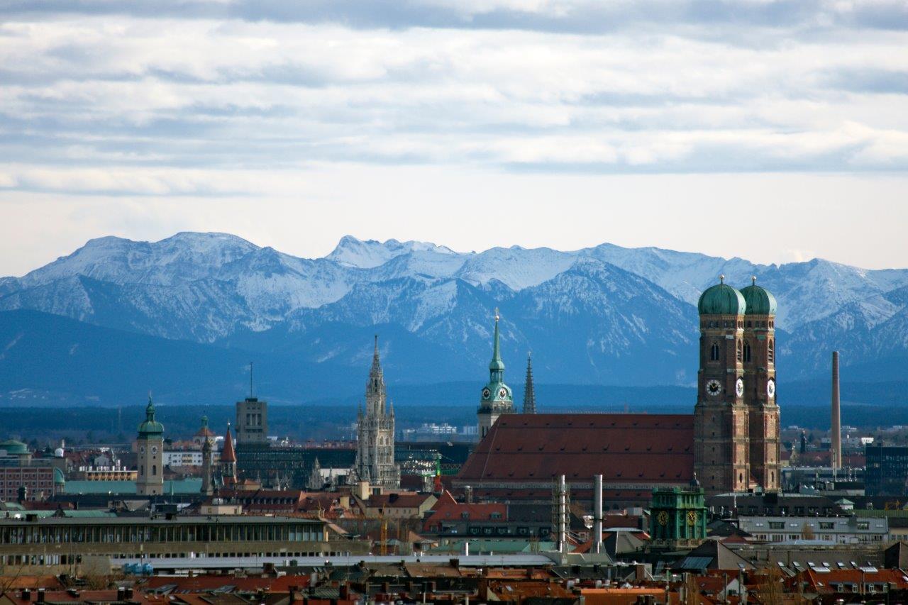 Expat-Stadt München (c) Canva, Foto Raupach Expat-Stadt München (c) Canva, Foto Raupach