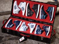 Foot Locker Sneaker-Caddy-Kollektion Foot Locker Sneaker-Caddy-Kollektion