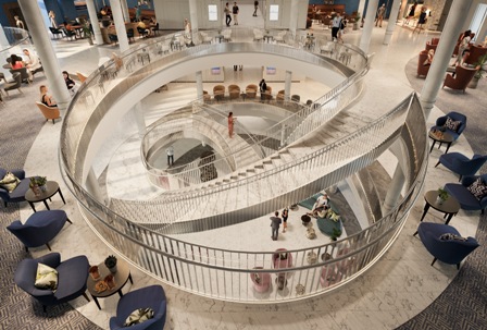 Das Atrium der Iona