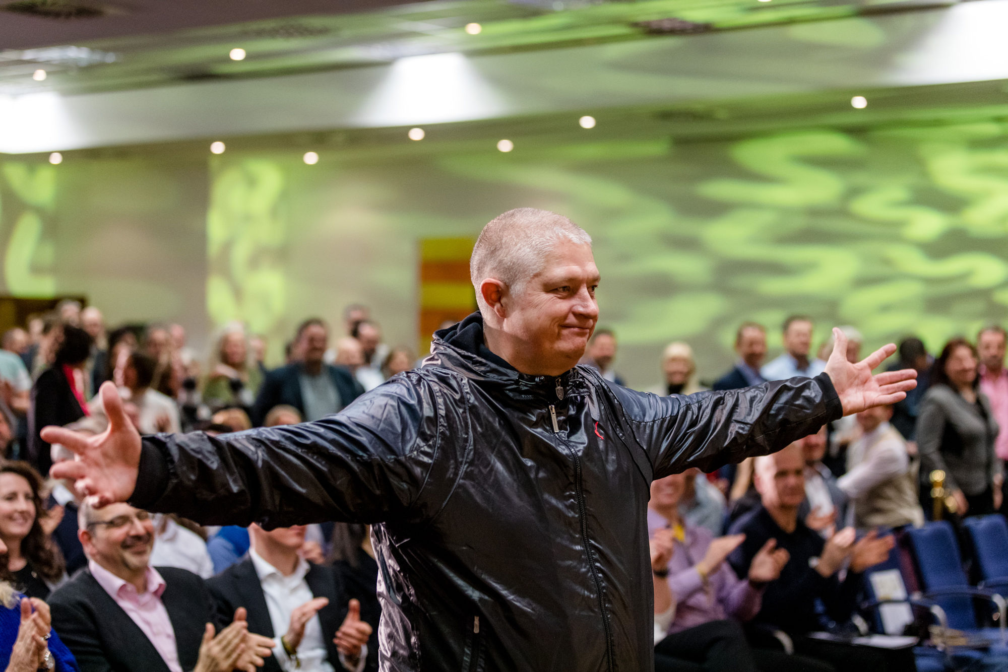 Joschi Haunsperger als Experte bei Hermann Scherers Weltrekord Joschi Haunsperger als Experte bei Hermann Scherers Weltrekord