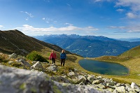 Wandern mit Blick auf das Bergpanorama (c) Franz Gerdl (Bonfanti Design Hotel) Wandern mit Blick auf das Bergpanorama (c) Franz Gerdl (Bonfanti Design Hotel)