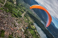 Paragliding oberhalb Levico Terme (c) StoryTravelers (TVB Valsugana Lagorai) Paragliding oberhalb Levico Terme (c) StoryTravelers (TVB Valsugana Lagorai)