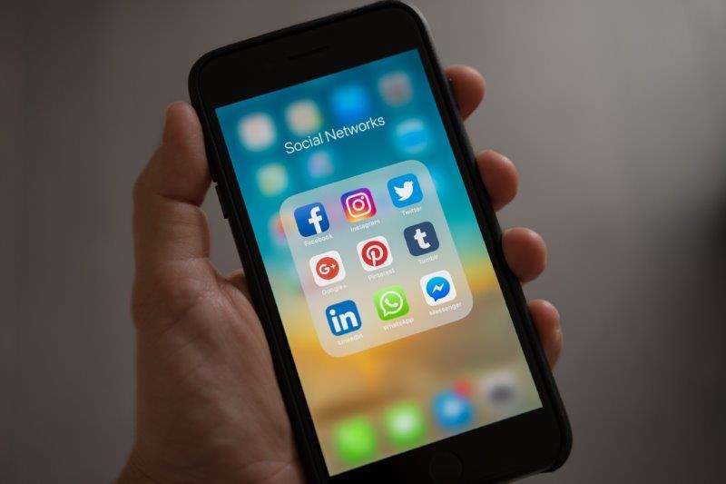 Das Bedürfnis von Gästen nach schnellem Internet nimmt weiter zu (c) Pexels, Foto Tracy Le Blanc Das Bedürfnis von Gästen nach schnellem Internet nimmt weiter zu (c) Pexels, Foto Tracy Le Blanc